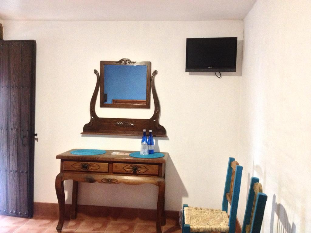 Hotel Meson Del Romero Tapalpa Quarto foto