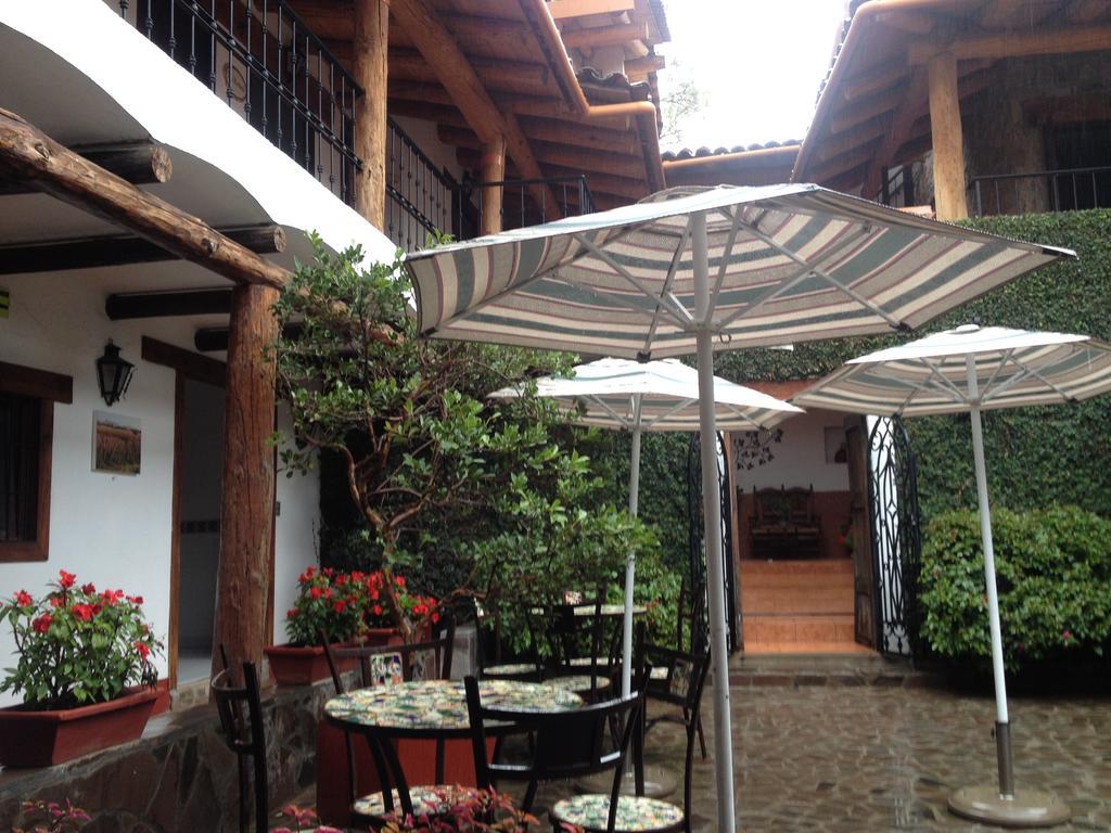 Hotel Meson Del Romero Tapalpa Exterior foto